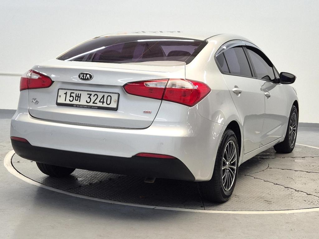 2013 KIA K3 1.6 GDI Deluxe