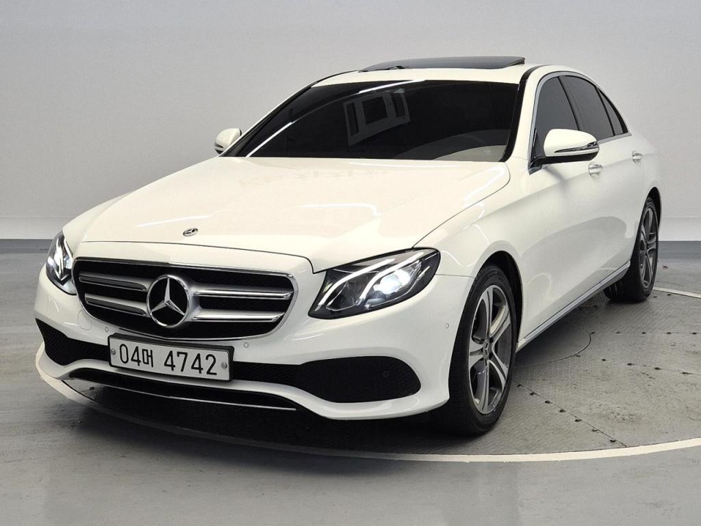 2019 BENZ E CLASS (5Gen) E300 Avant -garde