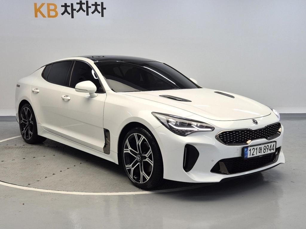 2018 KIA STINGER 2.0 turbo platinum