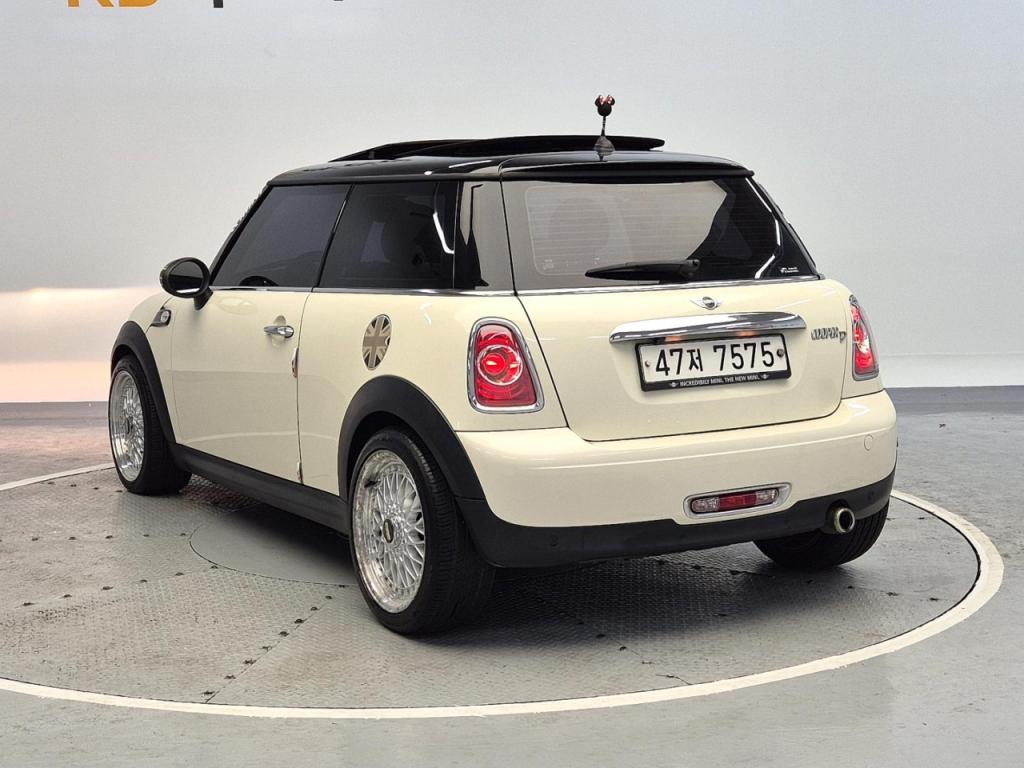 2013 MINI COOPER 2.0 d Baker