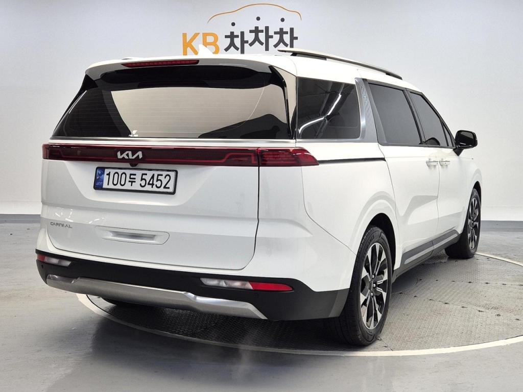 2023 KIA CARNIVAL (KA4) 9 -seater gasoline nobless