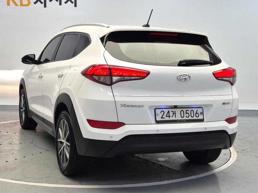 2016 HYUNDAI ALL NEW TUCSON Diesel 1.7 2WD Modern