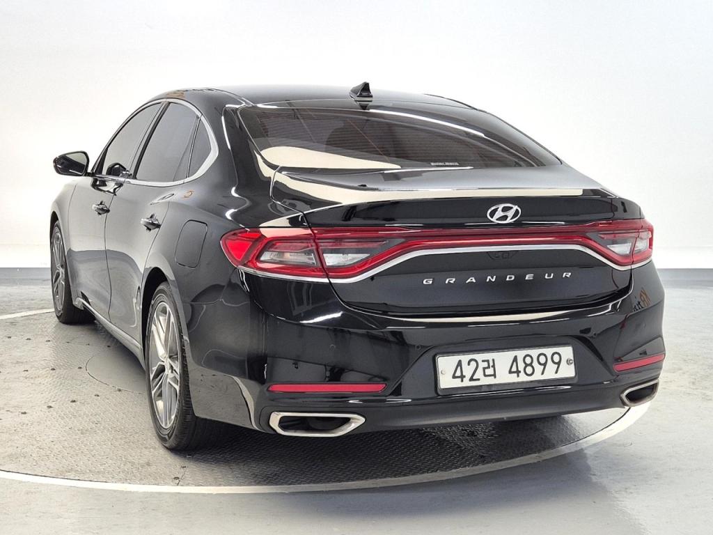 2019 HYUNDAI GRANDEUR IG 2.4 GDI premium