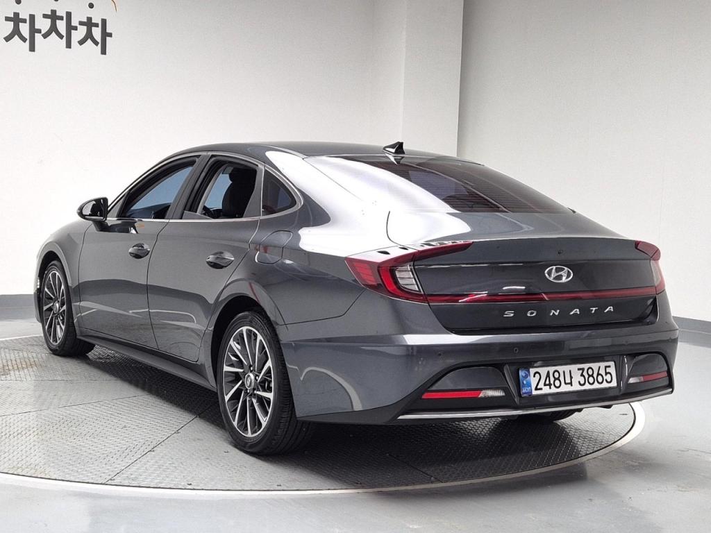 2021 HYUNDAI SONATA (DN8) G2.0 Premium Family