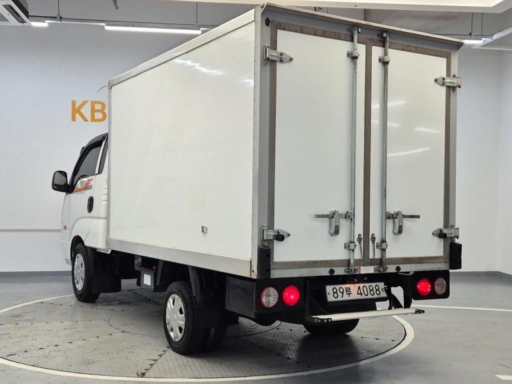2019 KIA BONGO 3 Built -in 1 ton king cap