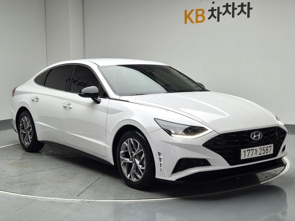 2023 HYUNDAI SONATA (DN8) G2.0 Modern