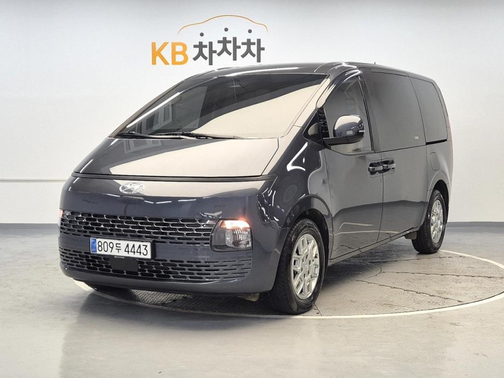 2024 HYUNDAI STARIA 3.5 LPG Cargo 5 -seater Modern