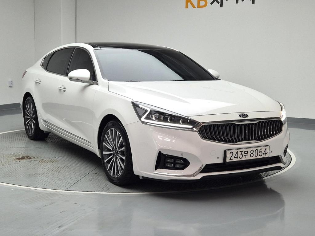 2017 KIA ALL NEW K7 3.0 LPI Rent -a -car luxury