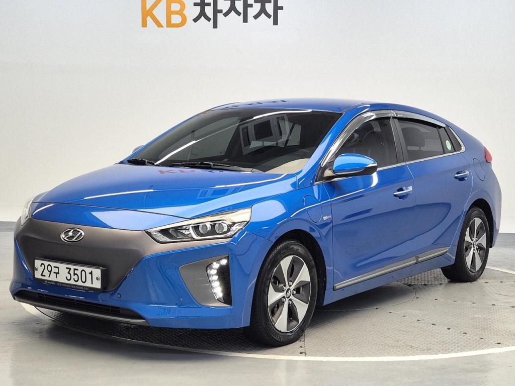 2017 HYUNDAI IONIQ Electric 
