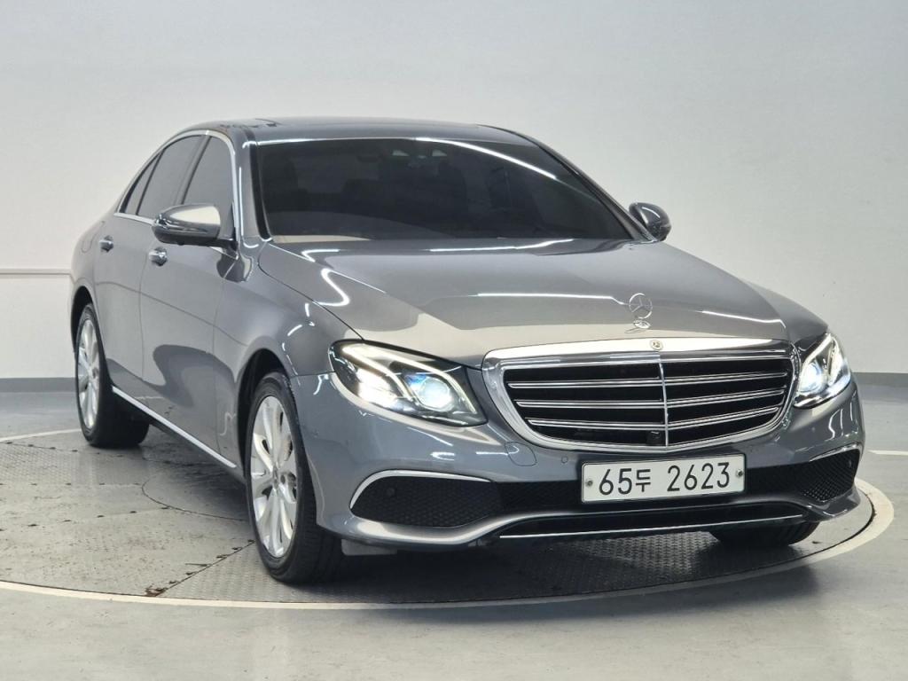 2019 BENZ E CLASS (5Gen) E300 Exclusive