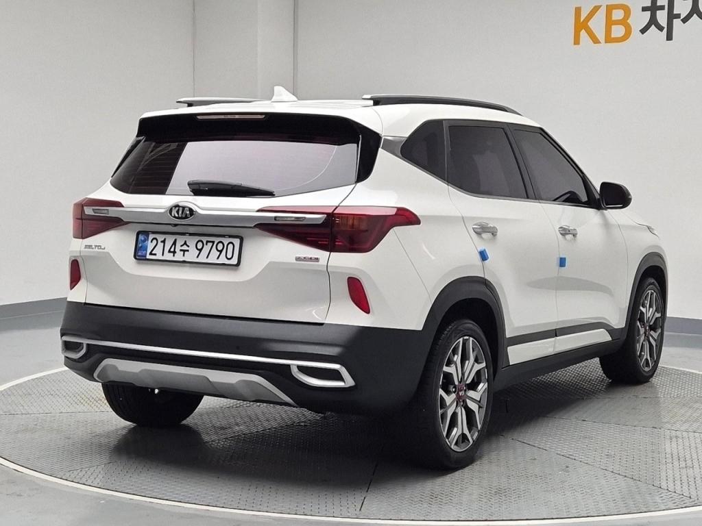 2020 KIA SELTOS 1.6 Gasoline 2WD nobless