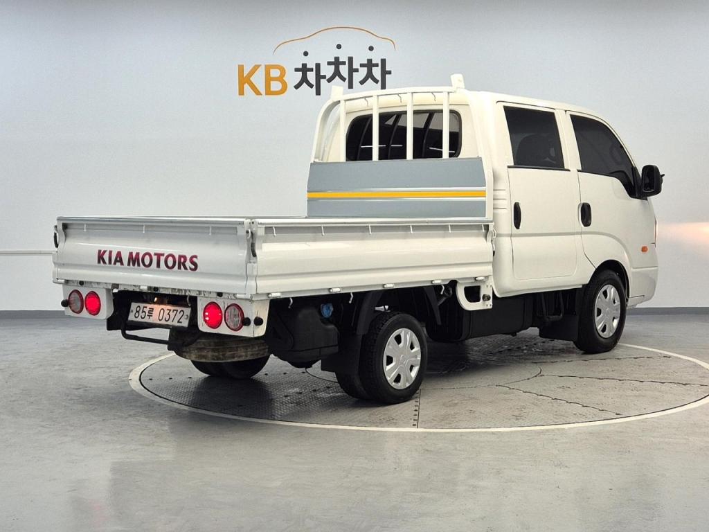 2020 KIA THE NEW BONGO 3 (CARGO) 1 ton double cap Light