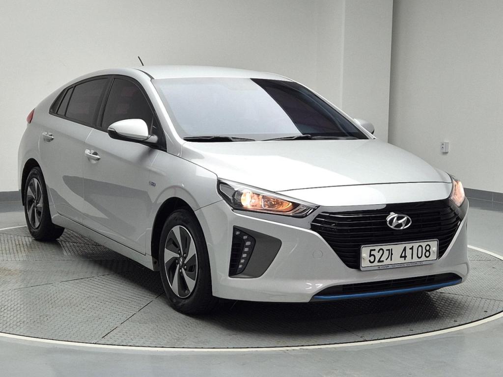 2017 HYUNDAI IONIQ I
