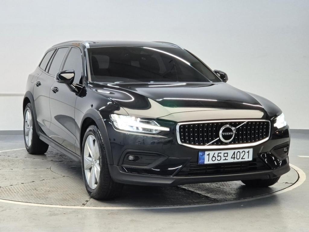2019 VOLVO V60 CROSS COUNTRY(2G) 2.0 T5 AWD Pro