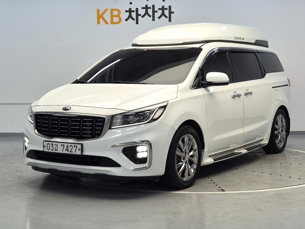 2019 KIA THE NEW CARNIVAL 9 -seater diesel Prestige