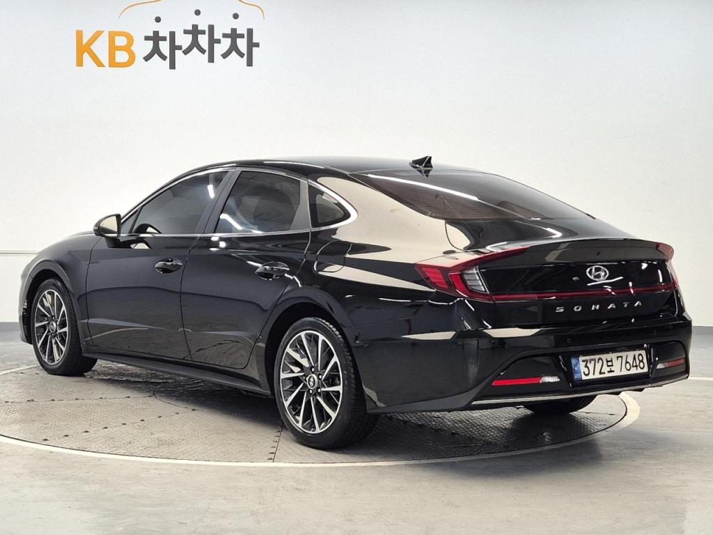 2022 HYUNDAI SONATA (DN8) HYBRID 2.0 HEV Premium Plus