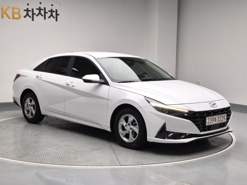 2021 HYUNDAI AVANTE (CN7) 1.6 gasoline Modern