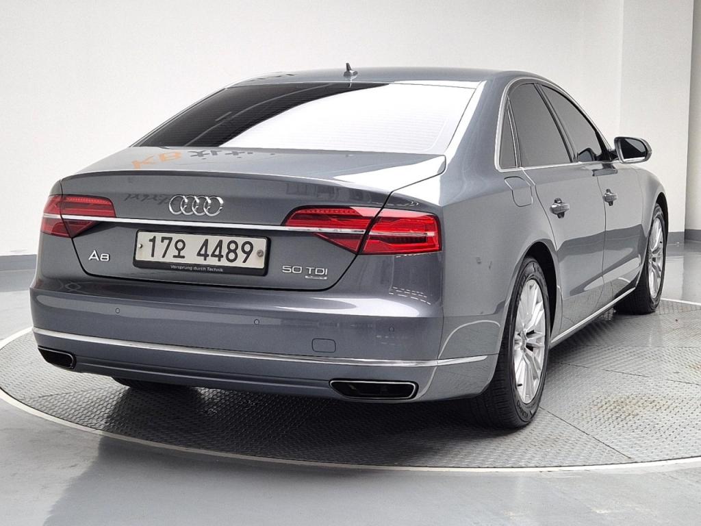 2015 AUDI A8 (3Gen) 50 TDI Quattro