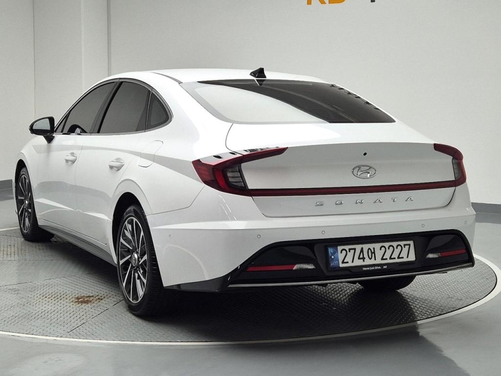 2022 HYUNDAI SONATA (DN8) G2.0 Inspiration