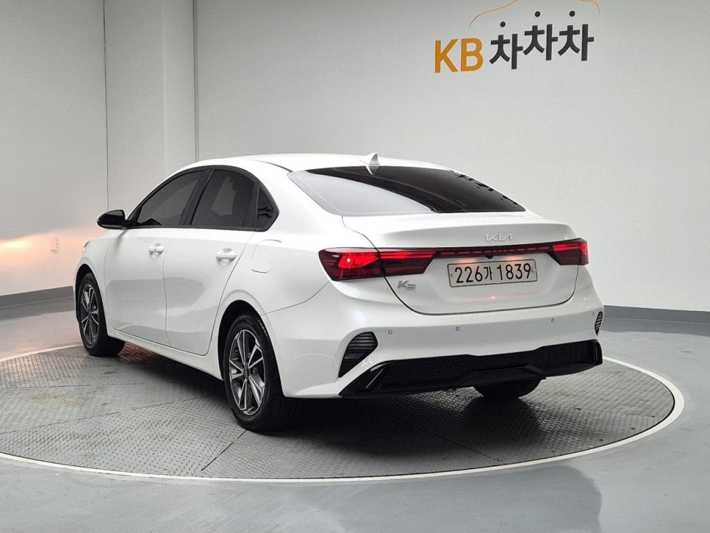 2022 KIA THE NEW K3 1.6 gasoline Trendy