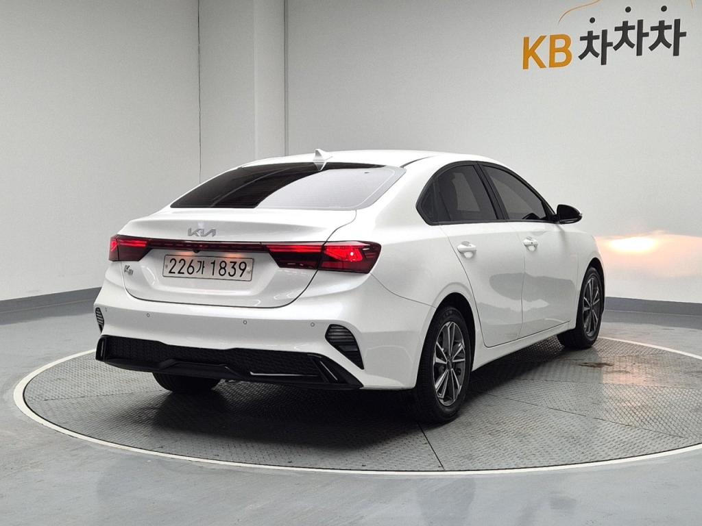 2022 KIA THE NEW K3 1.6 gasoline Trendy
