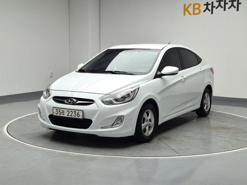 2014 HYUNDAI ACCENT (NEW) 1.4 VVT Modern
