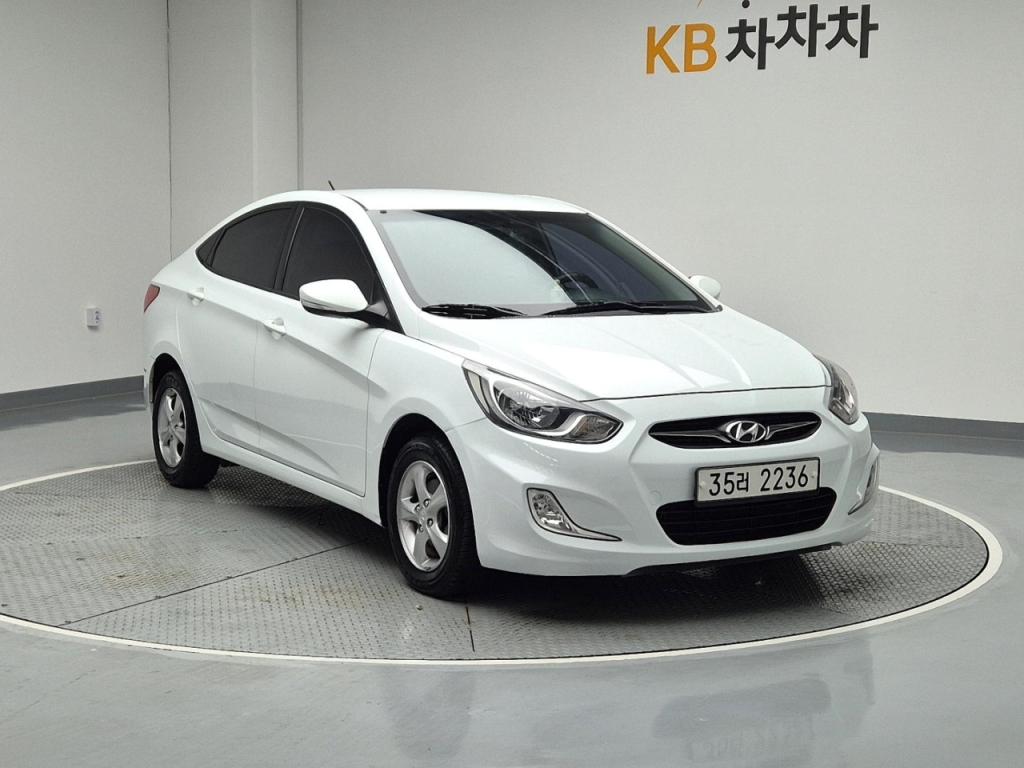 2014 HYUNDAI ACCENT (NEW) 1.4 VVT Modern