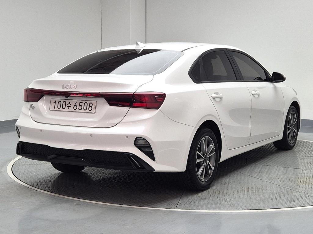 2022 KIA THE NEW K3 1.6 gasoline Trendy