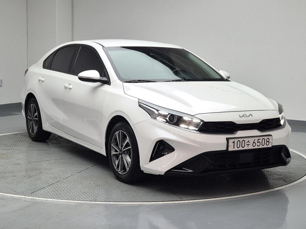 2022 KIA THE NEW K3 1.6 gasoline Trendy