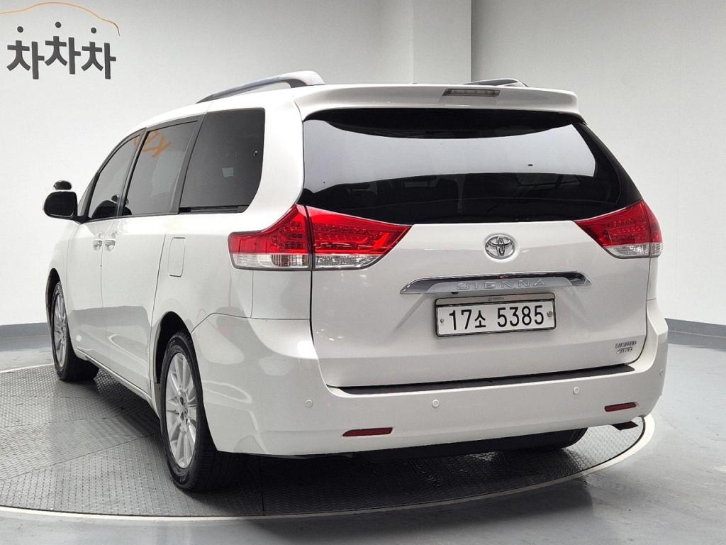 2014 TOYOTA SIENNA 3.5 AWD Limited