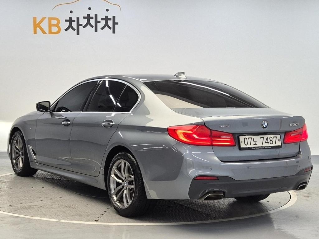 2018 BMW 5 SERIES (7Gen) 530i M Sports Pack Plus