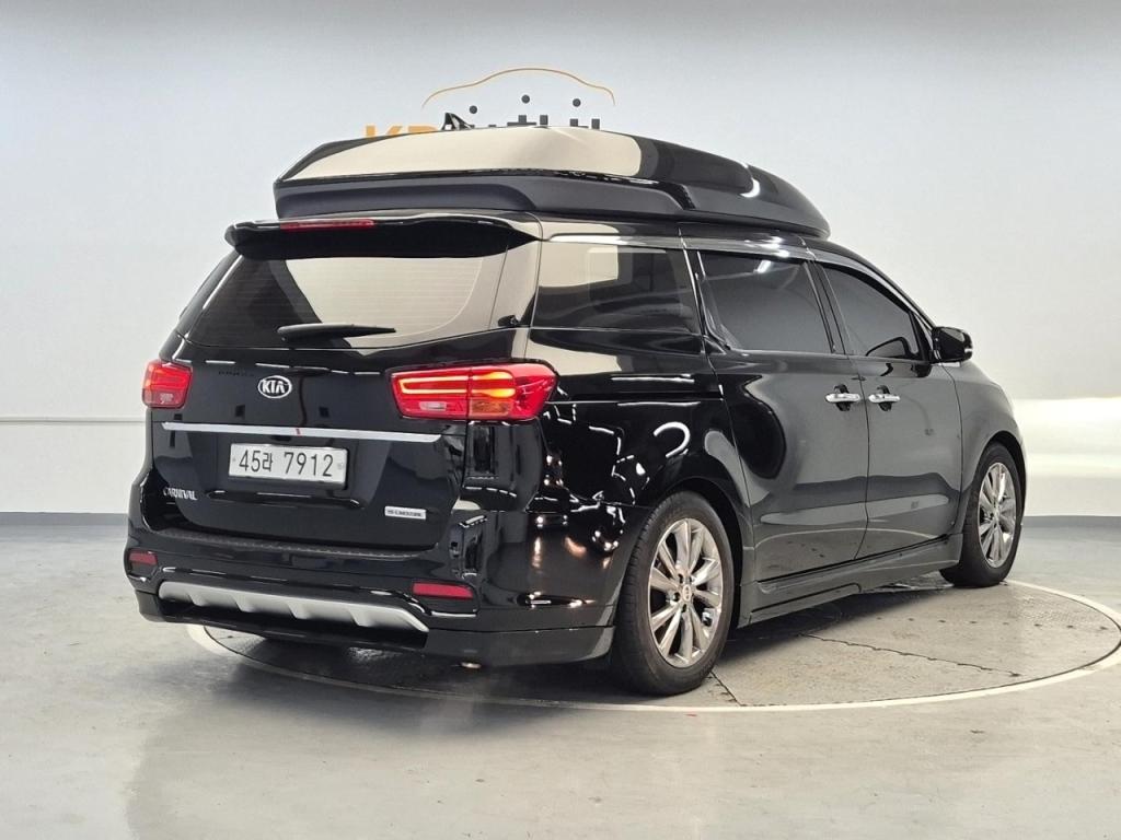 2019 KIA THE NEW CARNIVAL High Limousine 9 -seater gasoline Noblesse Special