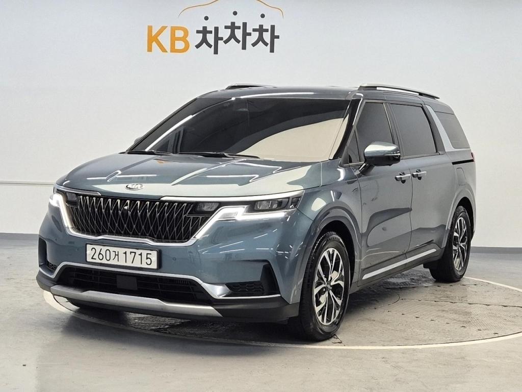 2021 KIA CARNIVAL (KA4) 9 -seater diesel nobless