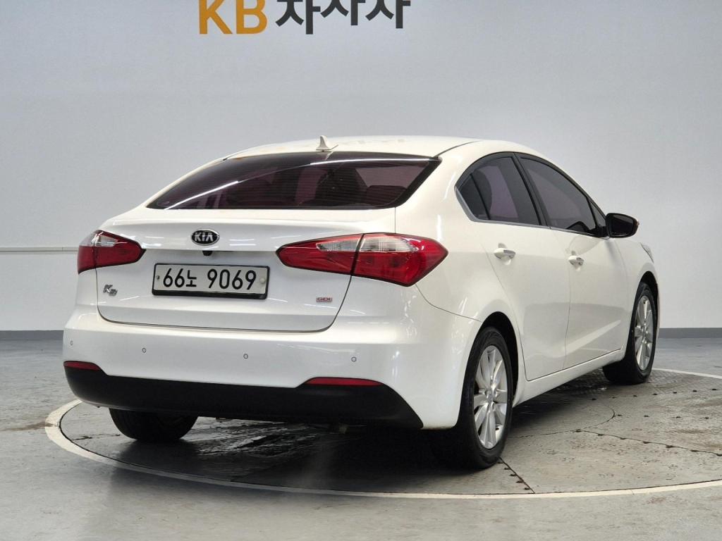2013 KIA K3 1.6 GDI Prestige