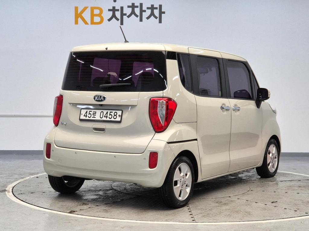 2016 KIA RAY Gasoline luxury