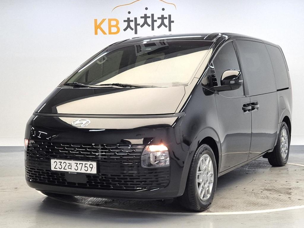 2022 HYUNDAI STARIA 2.2 Diesel Tourer 9 -seater 2WD Modern