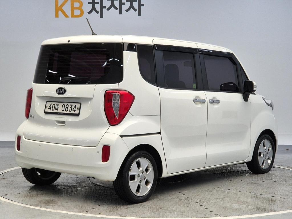 2016 KIA RAY Gasoline luxury