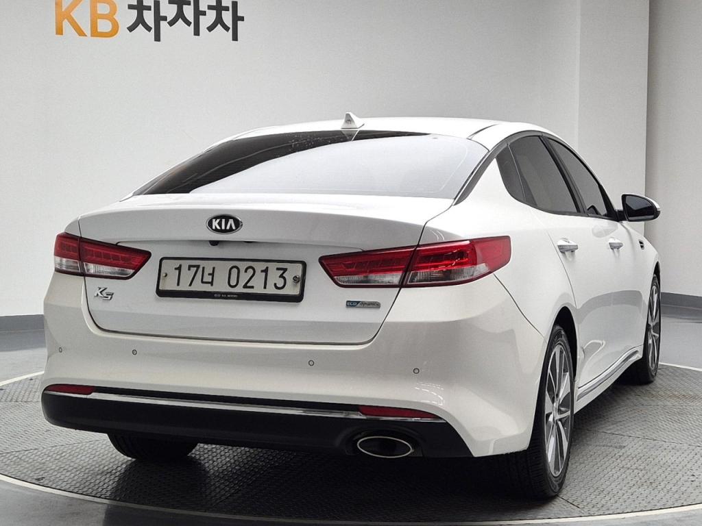 2016 KIA K5 2ND GEN 1.7 diesel Prestige MX