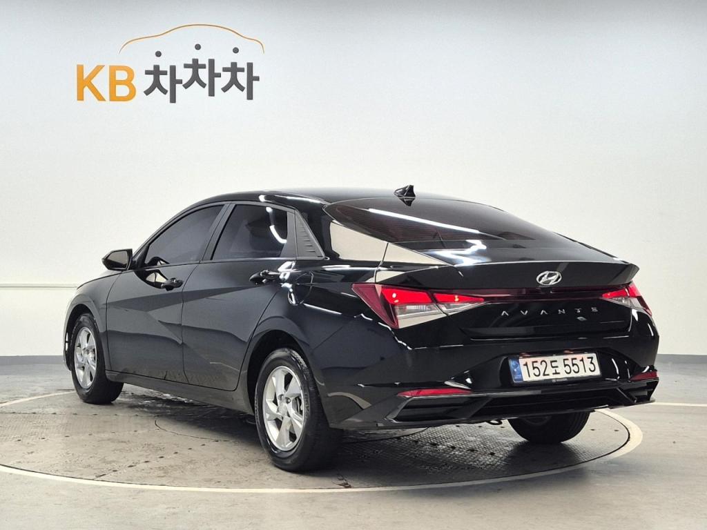2021 HYUNDAI AVANTE (CN7) 1.6 gasoline Modern