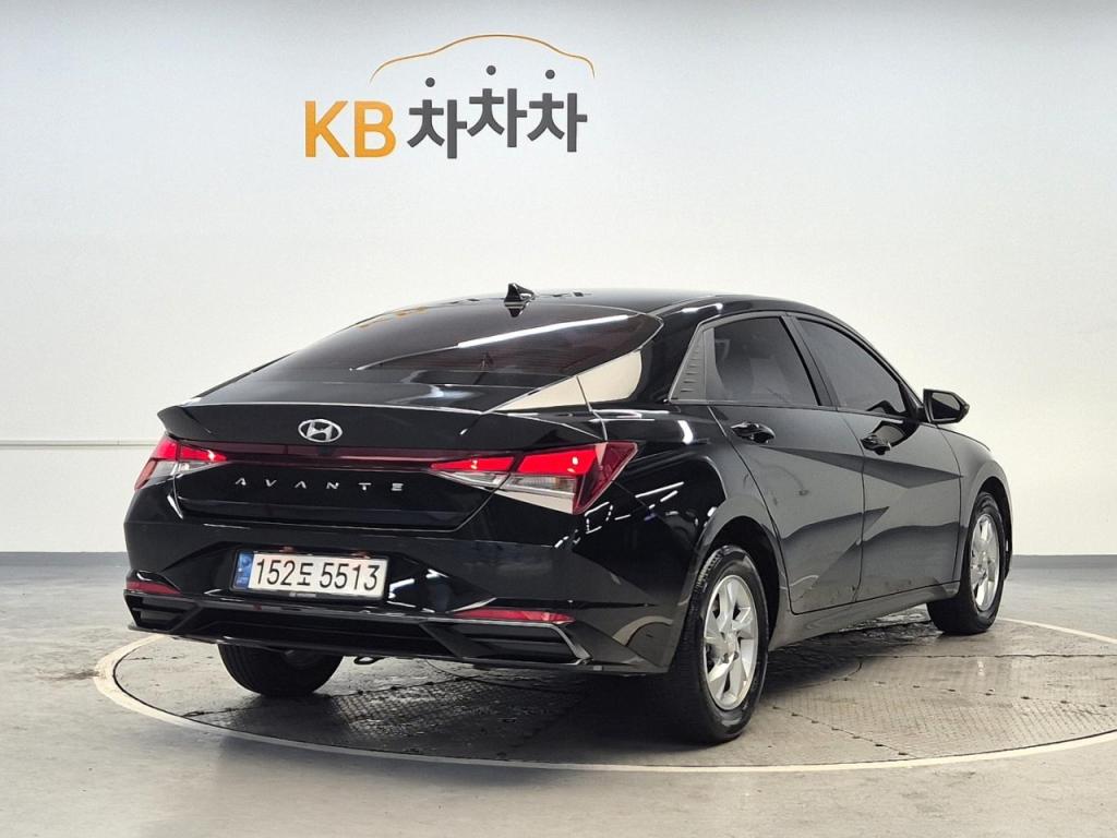 2021 HYUNDAI AVANTE (CN7) 1.6 gasoline Modern