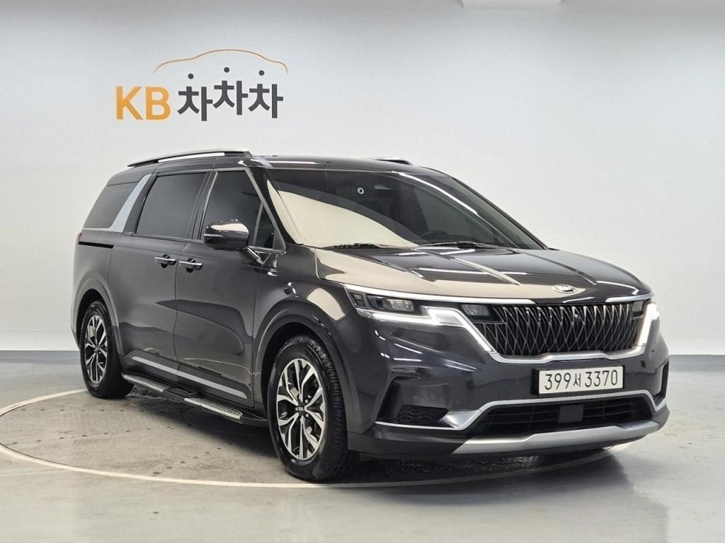 2021 KIA CARNIVAL (KA4) 9 -seater diesel signature