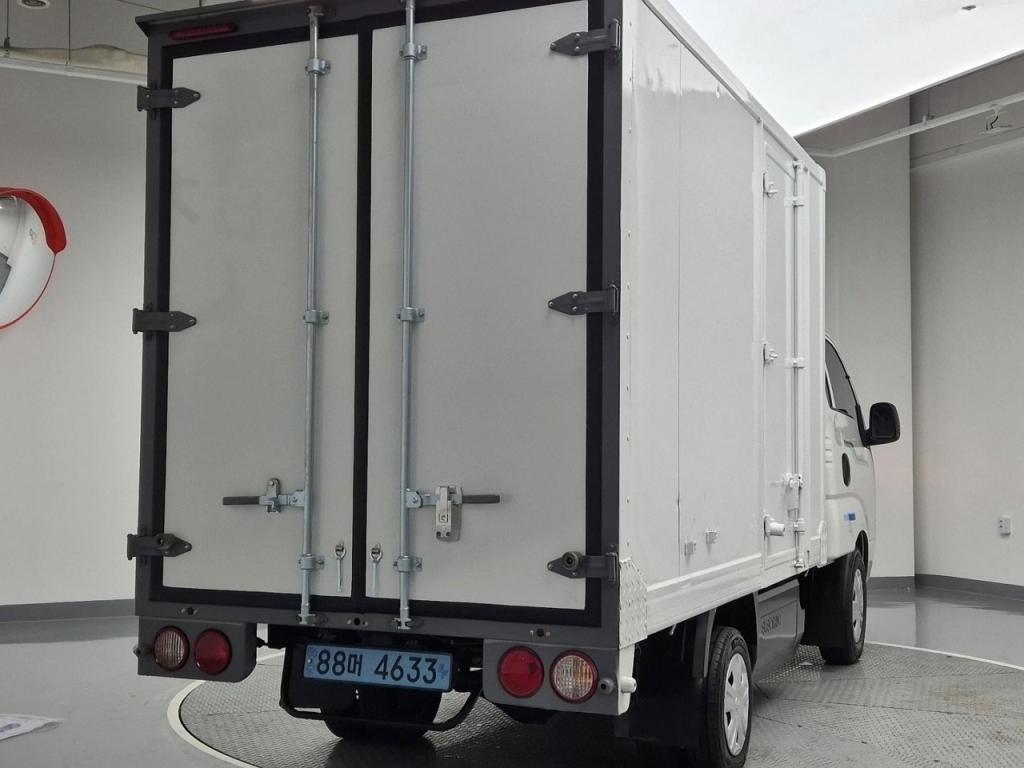 2022 KIA BONGO 3 EV Built -in Plus