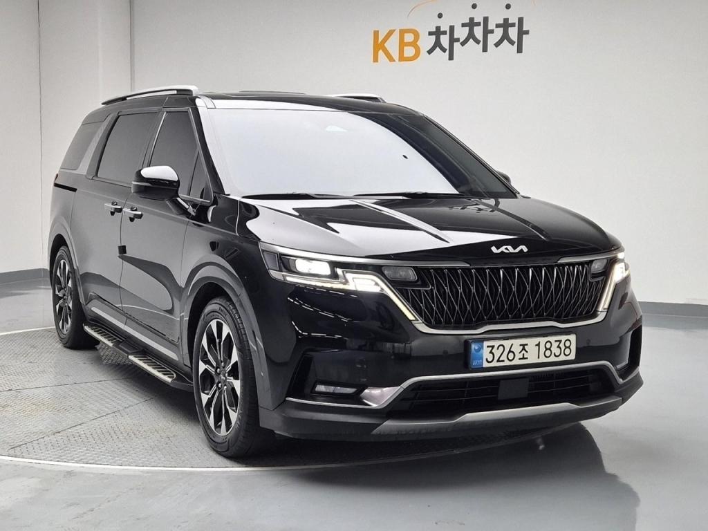 2022 KIA CARNIVAL (KA4) 9 -seater diesel nobless