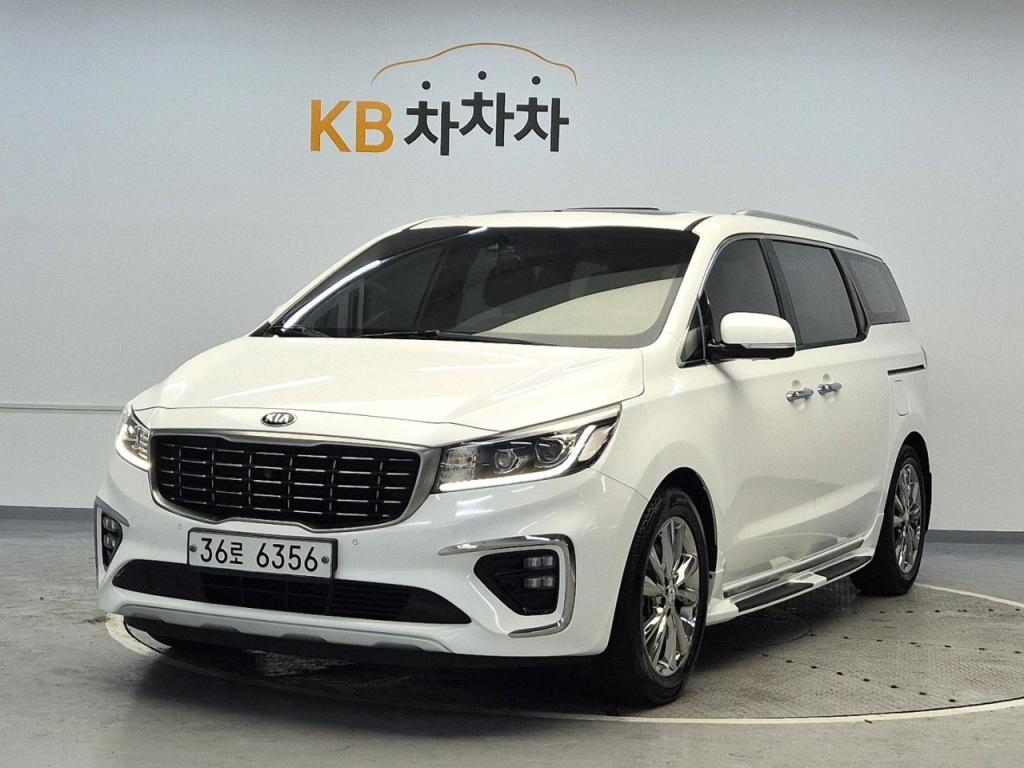 2019 KIA THE NEW CARNIVAL Limousine 7 -seater gasoline President