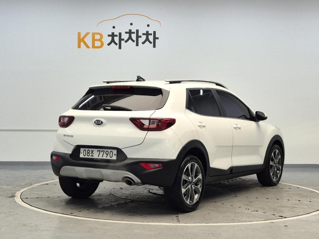 2019 KIA STONIC 1.4 gasoline Prestige