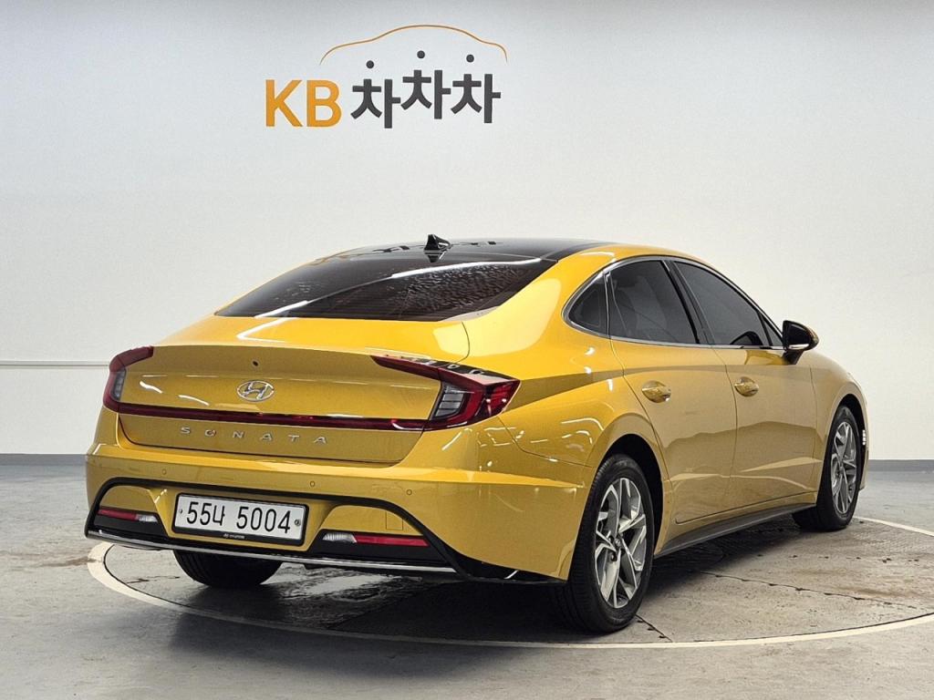 2020 HYUNDAI SONATA (DN8) G2.0 Premium Family