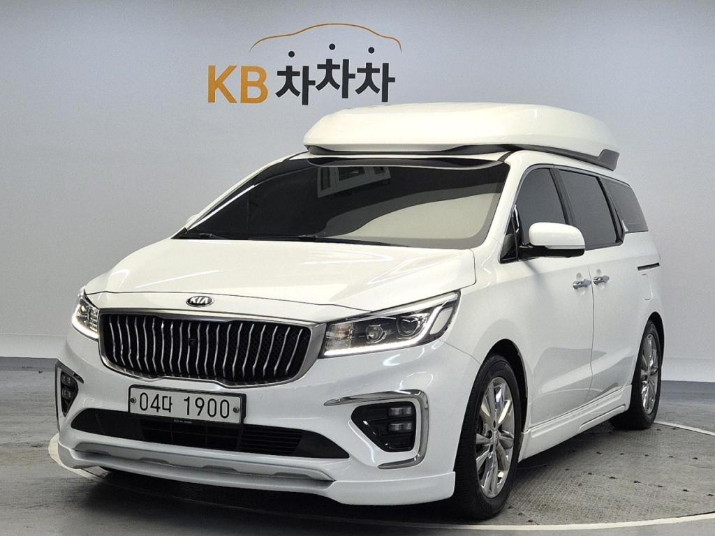 2019 KIA THE NEW CARNIVAL High Limousine 7 -seater gasoline President