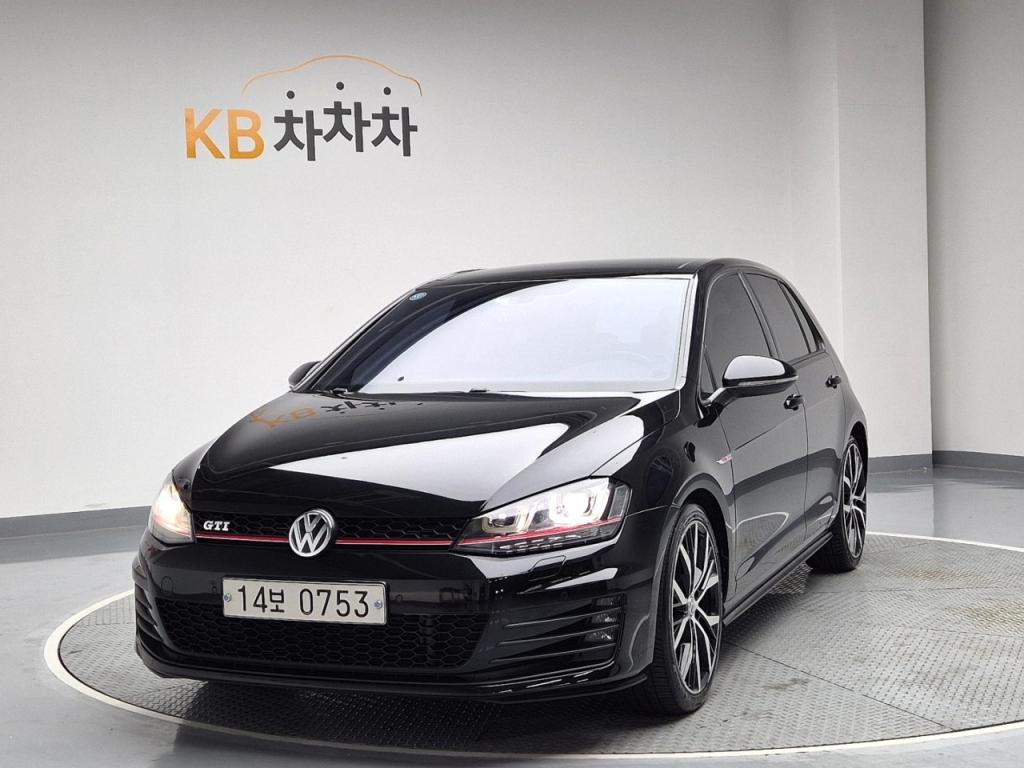 2016 VOLKSWAGEN GOLF (7Gen) 2.0 GTI extreme