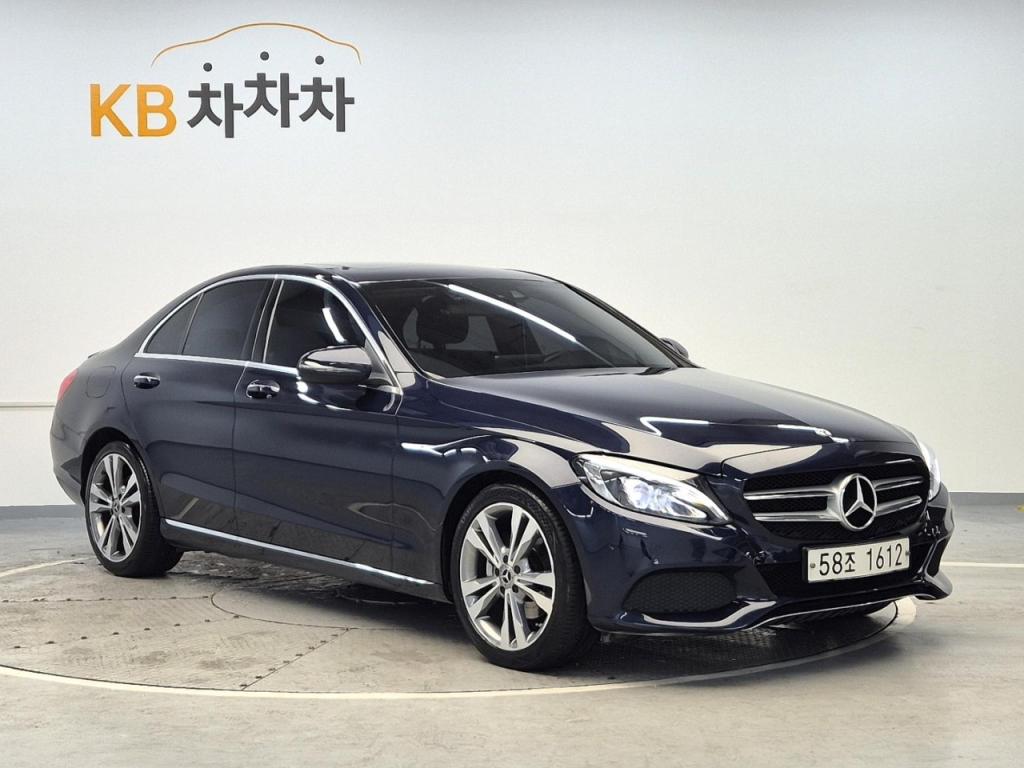 2018 BENZ C CLASS (4Gen) C200 Avant -garde