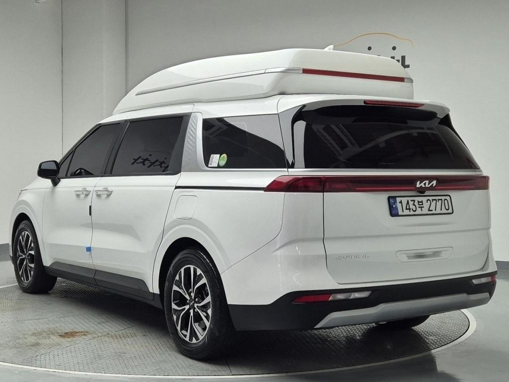 2023 KIA CARNIVAL (KA4) High Limousine 9 -seater gasoline signature
